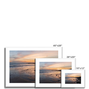Quiet ocean sunset