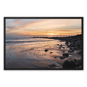 Quiet ocean sunset