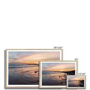 Quiet ocean sunset