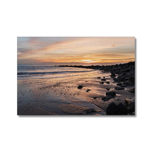 Quiet ocean sunset