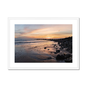 Quiet ocean sunset